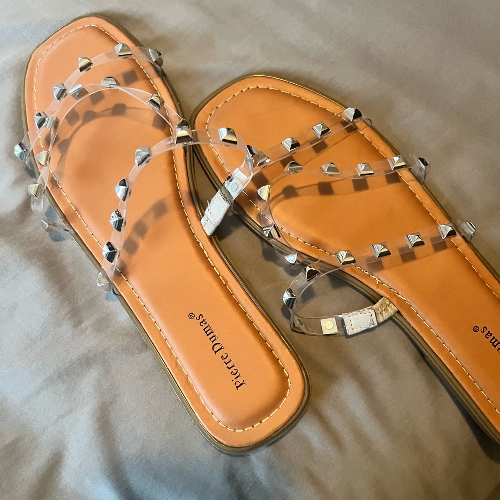 Pierre Dumas size 9 sandals New